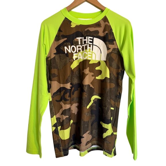 North Face Amphibious Camo Green Size XL UPF 40+  Boys 18/20 NWT $45 - Picture 1 of 6